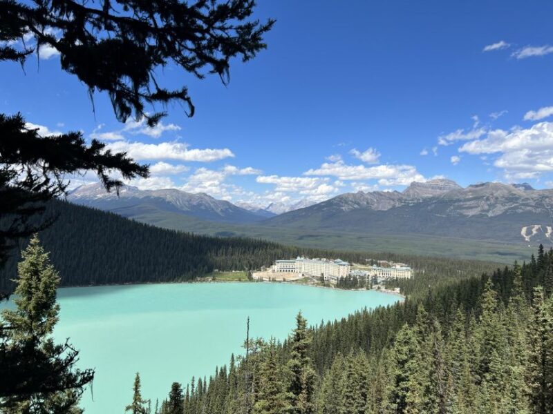 Day Tour: Lake Louise, Moraine Lake and Emerald Lake - Experience and Features