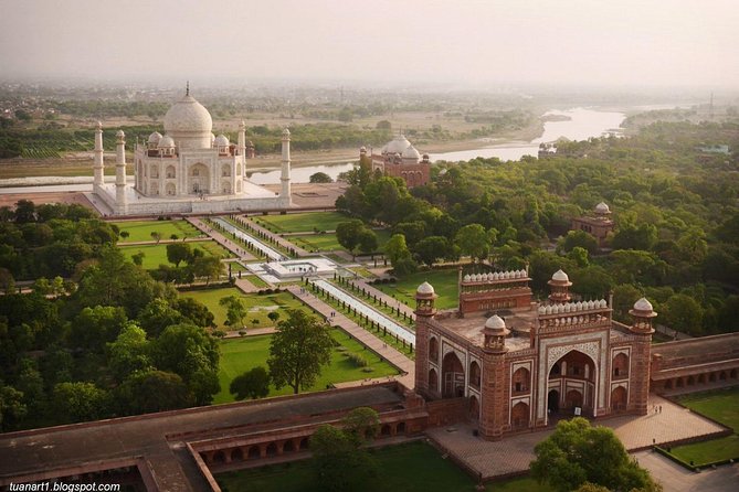 Day Tour Of Taj Mahal And Fatehpur Sikri From Jaipur - Inclusions