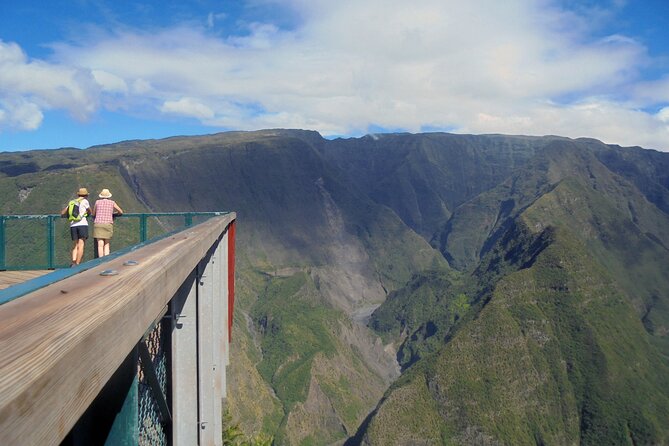 Day Tour of the Mountains to the Volcano + Breakfast - Cancellation Policy