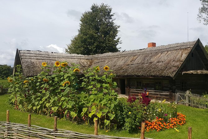 Day Tour Out of Vilnius: Paneriai Holocaust Park,Trakai Castle, Rumsiskes Museum - Customer Support Resources