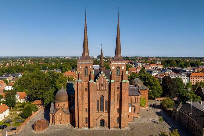 Day Tour Palace, Cathedral & Viking Ships (Cruise Ship Special) - Highlights of the Tour