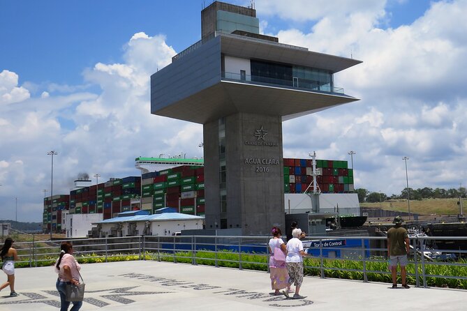 Day Tour: Rainforest, San Lorenzo Fort and The Panama Canal - Observing Ships in the Panama Canal