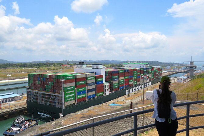Day Tour: Rainforest, San Lorenzo Fort and The Panama Canal - Group Size and Accessibility