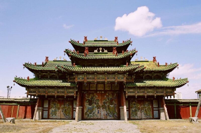 Day Tour Terelj National Park via Chinggis Khaan Statue - Key Points