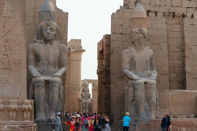 Day Tour to Aswan From Luxor by Private Car - Experiencing Aswan Dam