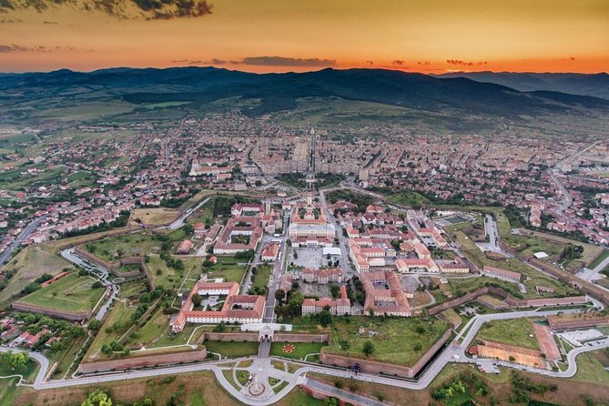 Day Tour to Corvin Castle, Deva Fortress and Alba Iulia - Host Responses and Customer Service