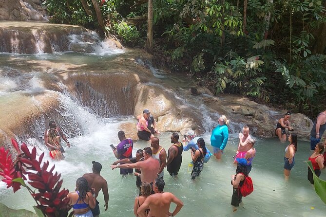 Day Tour To Dunn River Falls and Tubing - Booking Your Stay