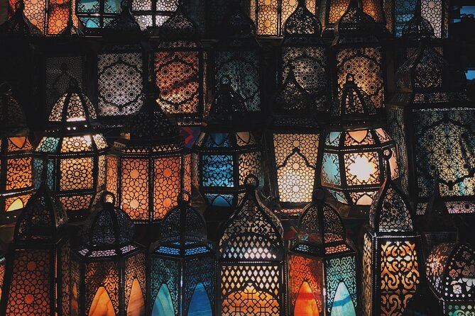 Day Tour to Giza Pyramids, Citadel, Old Cairo & Bazaar in Egypt - Admiring the Alabaster Mosques Beauty