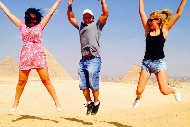 Day-Tour To Giza Pyramids, Great Sphinx, Egyptian Museum & Khan El Khalili - Camel Ride