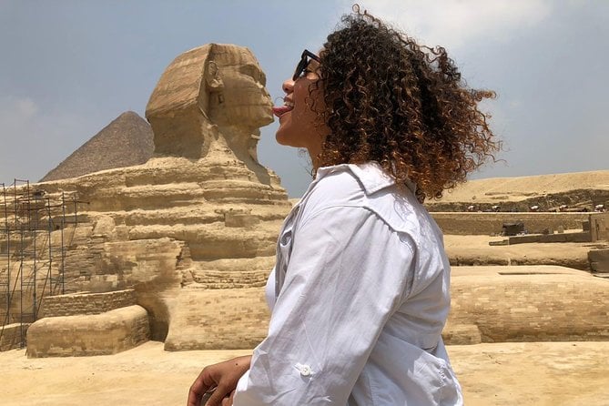 Day Tour to Giza Pyramids Sphinx Egyptian Museum Bazaar Camel Ride Nile Cruise - Navigating the Lively Bazaar