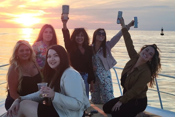 Day Tour to Harbor Lights - Sights and Attractions