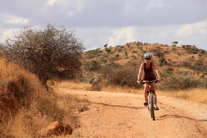 Day Tour to Hells Gate National Park and Optional Boat Ride on Lake Naivasha - Highlights of the Experience