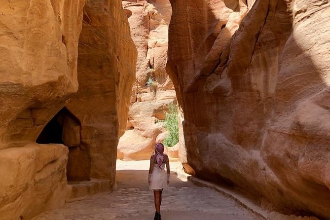 Day Tour to Petra From Dead Sea With Lunch - Requirements