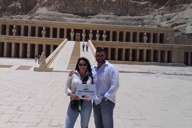 Day Tour to the West Bank in Luxor in Egypt - Experiencing the Temple of Hatshepsut