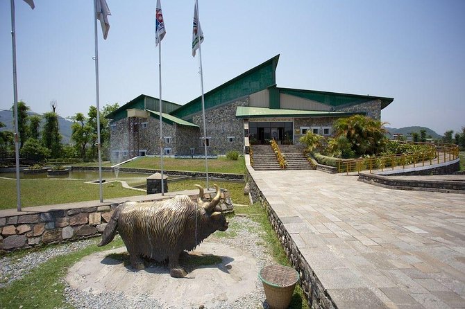 Day Tour to World Peace Stupa - Hiking Experience