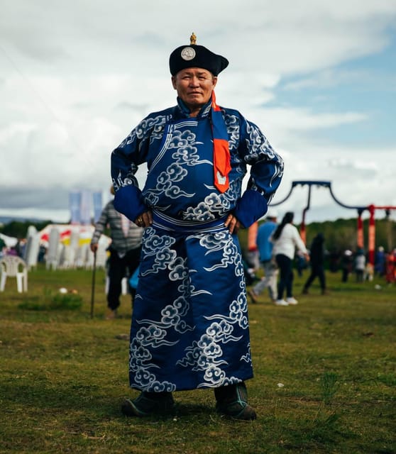 Day Tour With Traditional Clothes and Photographer - Itinerary Highlights