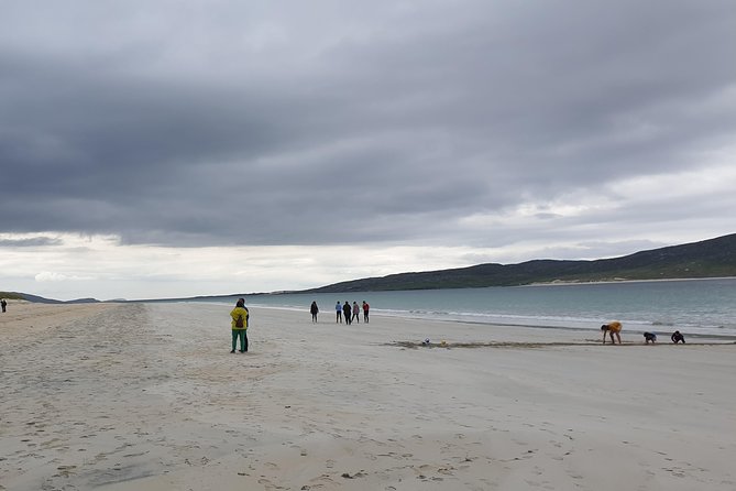 Day Tours of Harris in the Outer Hebrides - Visiting Luskentyre Beach