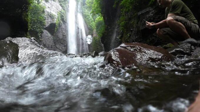 Day Trip Bogor Jakarta Waterfall All In - Tour Guide - Frequently Asked Questions