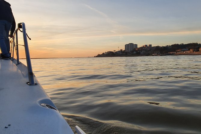 Day Trip by Private Yacht to Curva Da Lomba From Porto - Meeting Point and Logistics