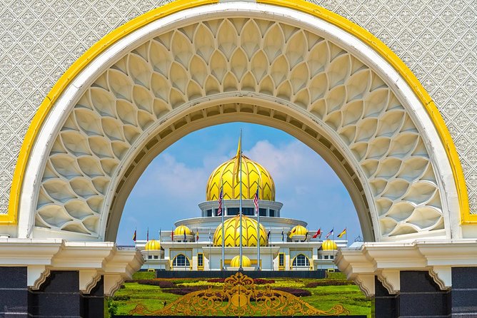 Day Trip Frm Port Klang: Kuala Lumpur Famous Landmarks With Lunch - Pickup and Drop-off Details