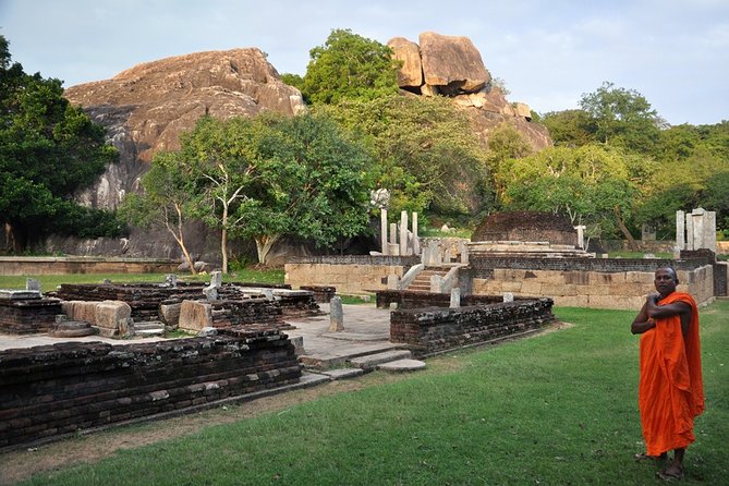 Day-Trip From Anuradhapura to Haththikuchchi & Yapahuwa - Heritage Tour - Good To Know