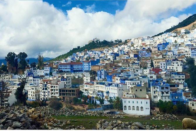 Day Trip From Fes to Chefchaouen - Shopping for Moroccan Handicrafts