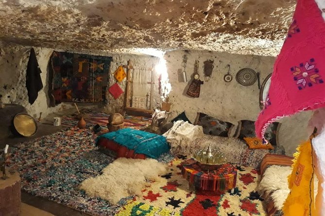 Day Trip From Fes to The Middle Atlas: Imouzzar -Ifrane -Azrou - Transportation Arrangements