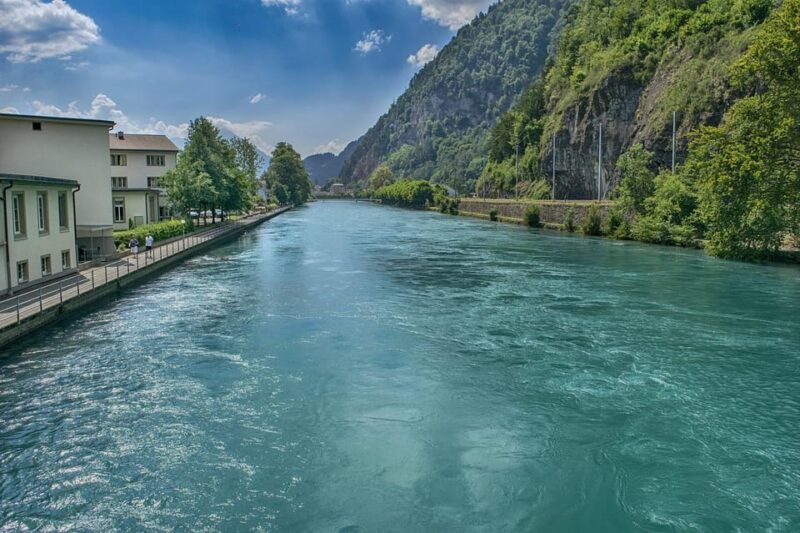 Day Trip From Lucerne to Interlaken and Grindelwald - Key Points