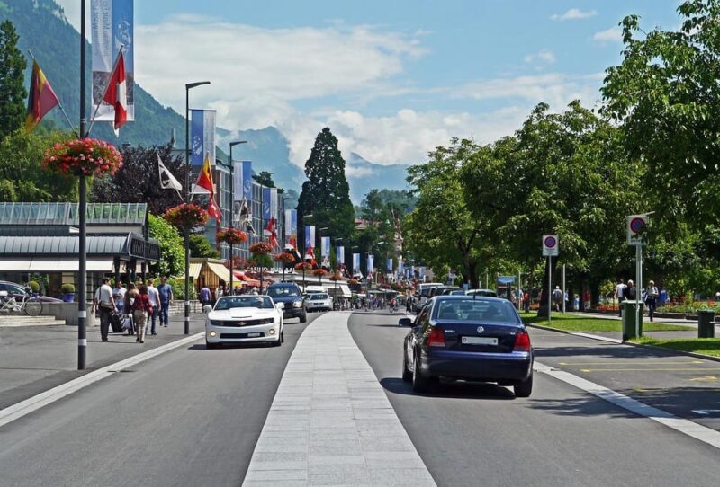 Day Trip From Lucerne to Interlaken and Grindelwald - Itinerary Highlights