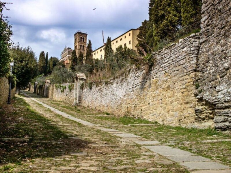 Day Trip From Rome to Cortona and Arezzo - Exploring Cortona
