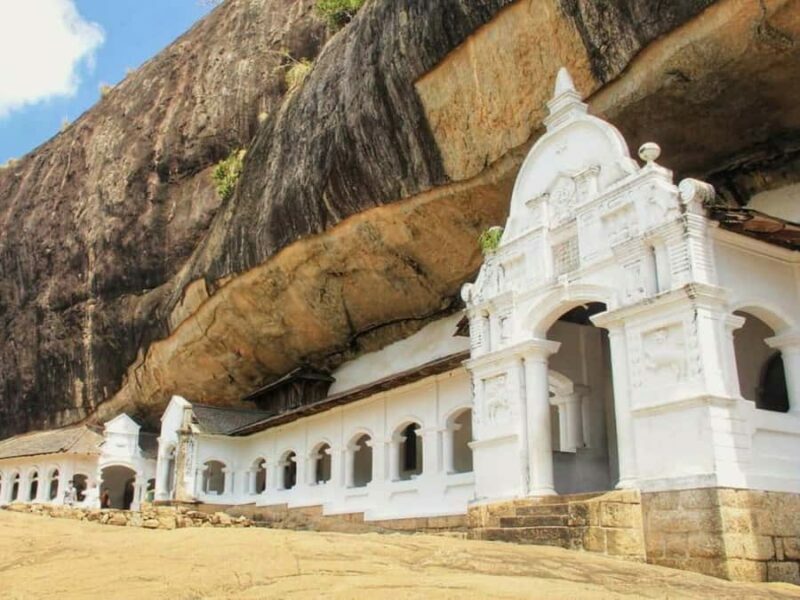 Day trip from Sigiriya to Dambulla - Key Points