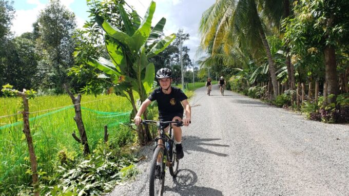 Day Trip From Sihanoukville to Phnom Penh for Cruise Ship - Inclusions, Exclusions, and Important Information