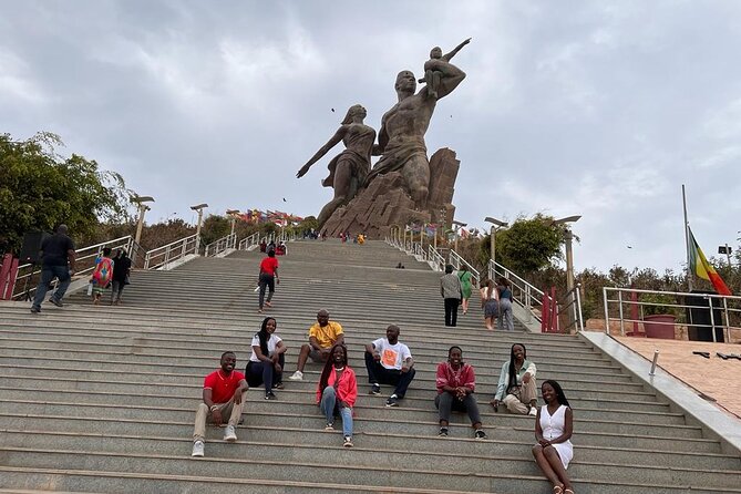 Day Trip Goree Island and Dakar City Tour - Dining and Local Experiences