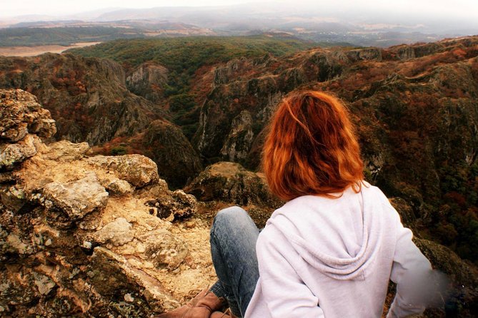 Day Trip Hike Rocky Fortress of Birtvisi With Lunch From Tbilisi - Quick Points