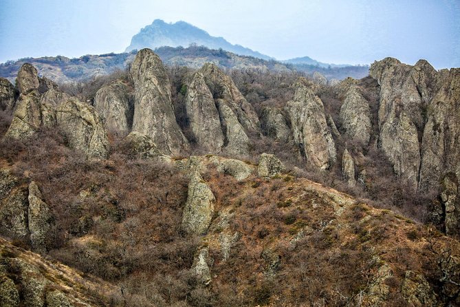 Day Trip Hike Rocky Fortress of Birtvisi With Lunch From Tbilisi - Included in the Experience