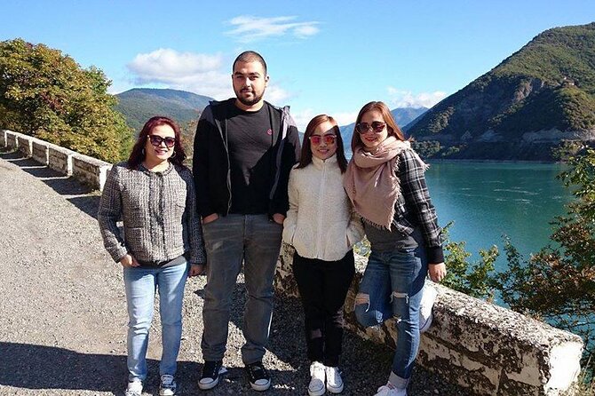 Day Trip in Kazbegi - Ananuri Complex and History
