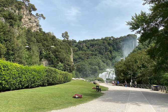 Day Trip: Kayak Ride on Lake Piediluco With Lunch + Marmore Falls - Inclusions and Exclusions