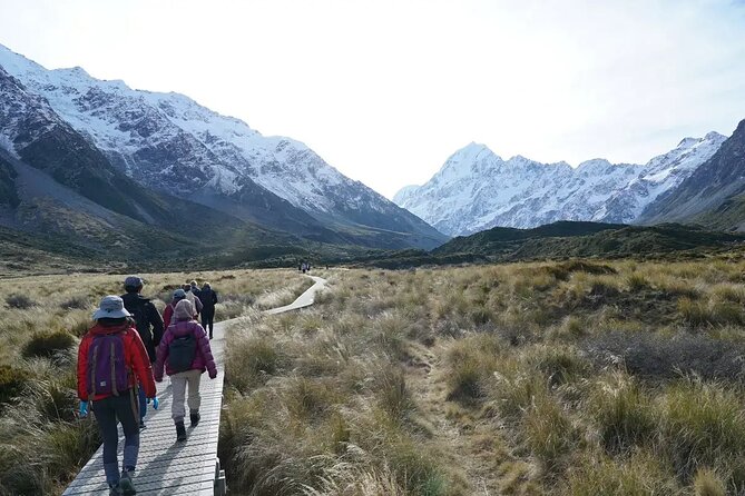 Day Trip: Lake Tekapo to Mt Cook National Park - Tour Details and Amenities