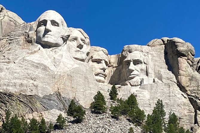 Day Trip of the Black Hills: Mount Rushmore to Custer State Park! - Start Time