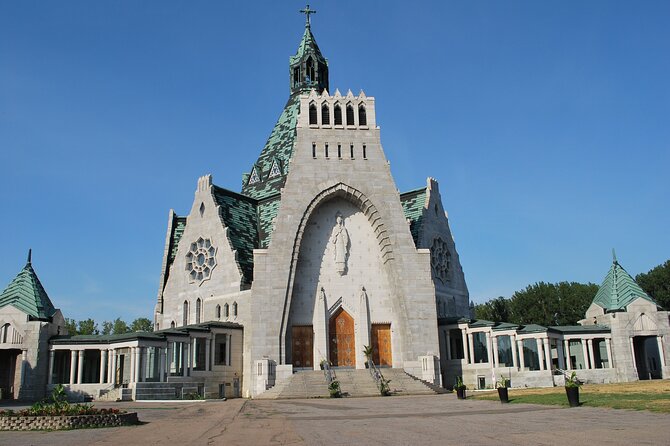 Day Trip on the King's Highway, Chemin Du Roy (Montreal to Trois-Rivières) - Meeting and Pickup