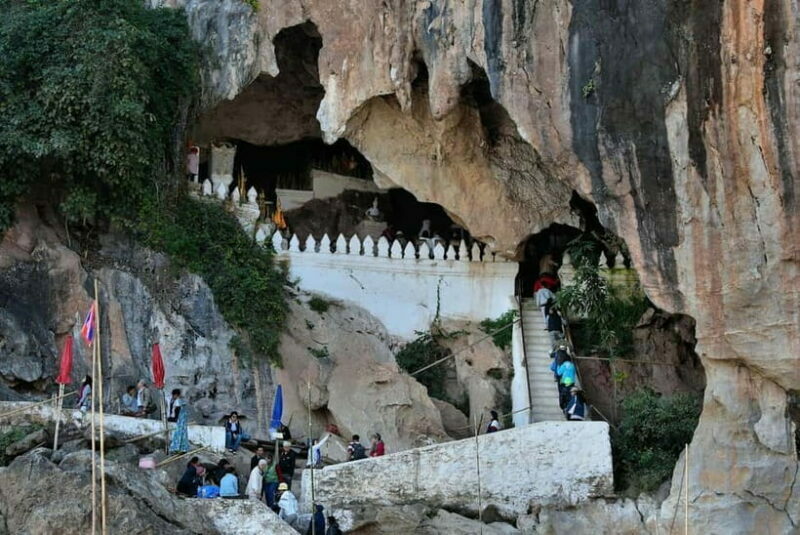 Day Trip river journeys to Pak - Ou caves (Lunch on board) - Who Should Consider This Tour?
