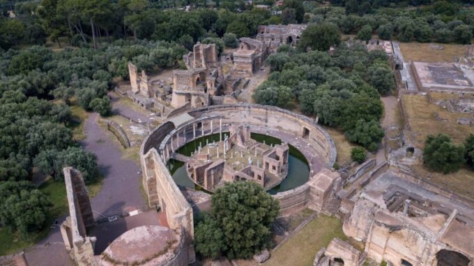 Day Trip Rome by Car : Tivoli Unesco Villa Deste & Hadrian - Flexible Start Time