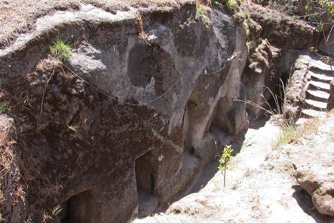 Day Trip to Adadi Mariyam and Melka Kunture - Inclusions and Exclusions