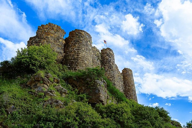 Day Trip to Amberd: Saghmosavank, Armenian Alphabet Monument - Quick Points