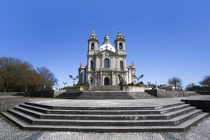 Day Trip to Braga and Guimarães With Lunch From Porto - Discovering Braga