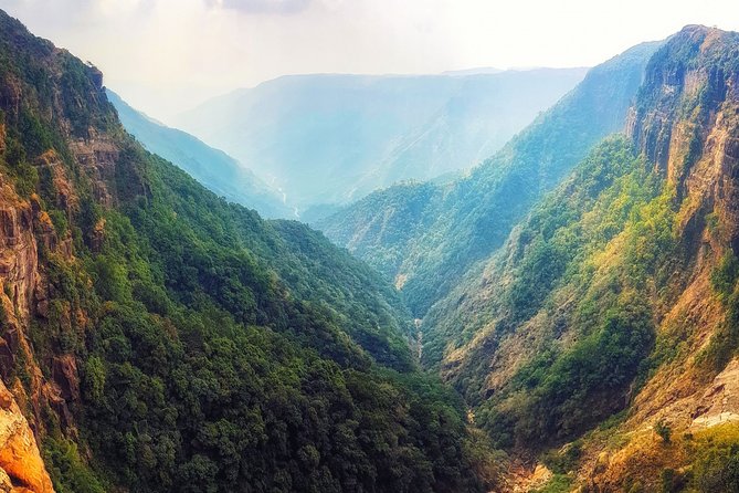 Day Trip to Cherrapunji (Guided Private Sightseeing Experience From Shillong) - Dining and Refreshments