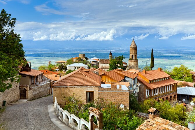 Day Trip to Kakheti Wine Region Including Seven Wine Tastings - Kindzmarauli Wine Cellar Tasting