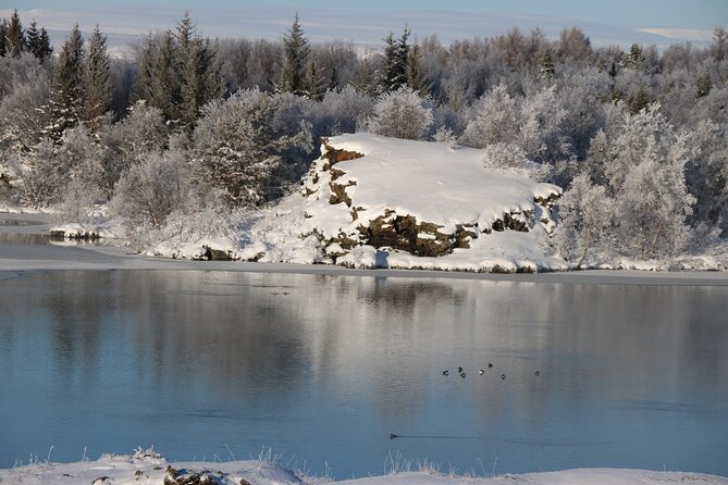 Day Trip to Lake Mývatn and the Nature Baths From Akureyri - Visiting the Skutustaðagigar Pseudo Craters