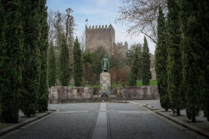 Day Trip to Minho: Guimarães - Braga - Frequently Asked Questions