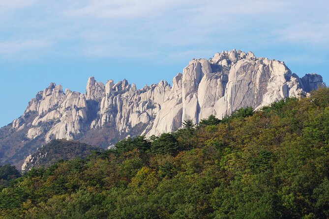 Day Trip to Mount Seorak and Naksansa Temple From Seoul - Naksansa Temple Visit